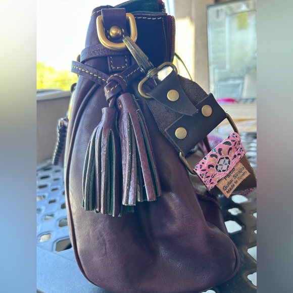 Dooney & Bourke Large Florentine Satchel - Picture 4 of 6